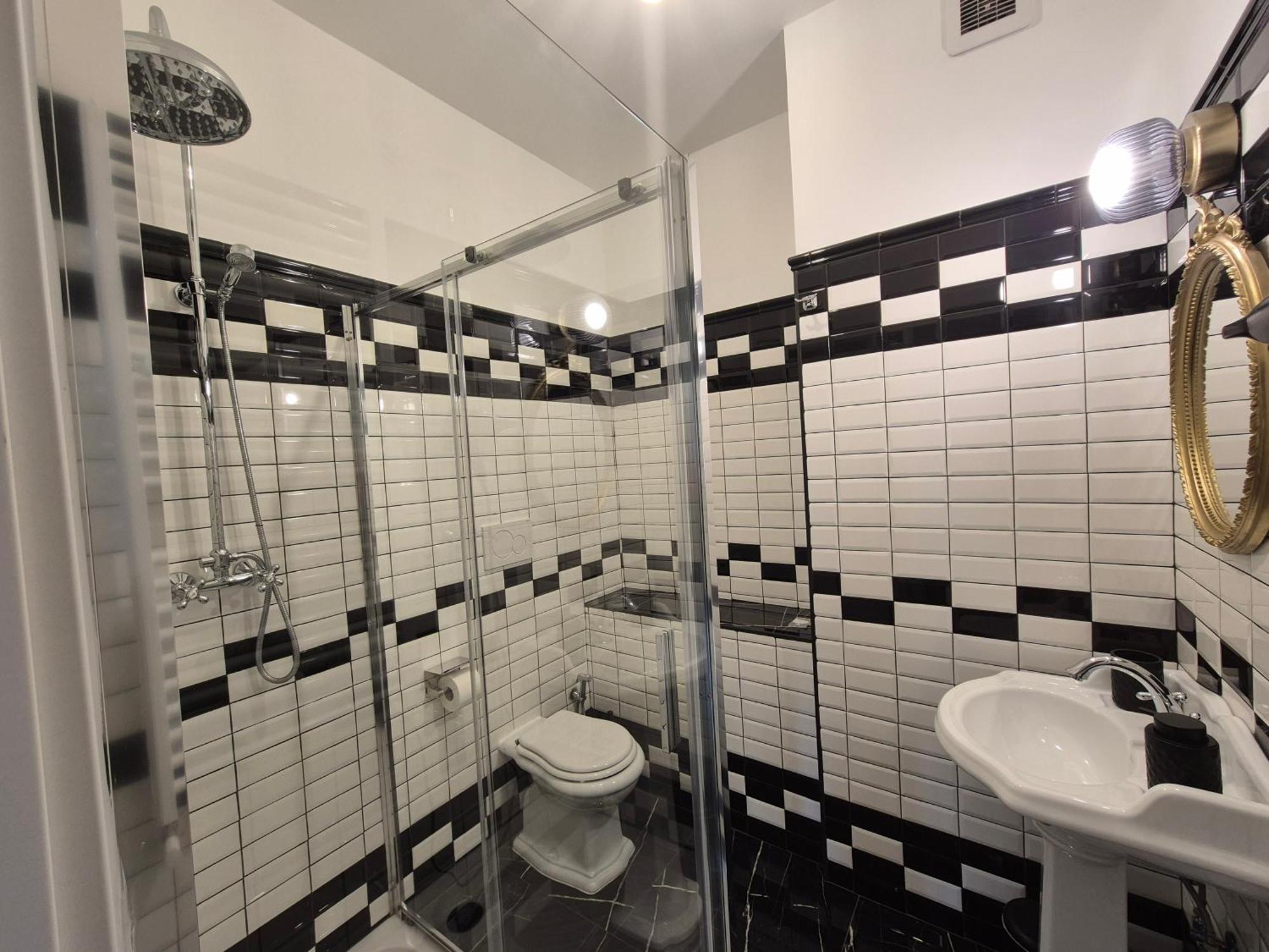 Hebe Eternity Rooms โรม ภายนอก รูปภาพ